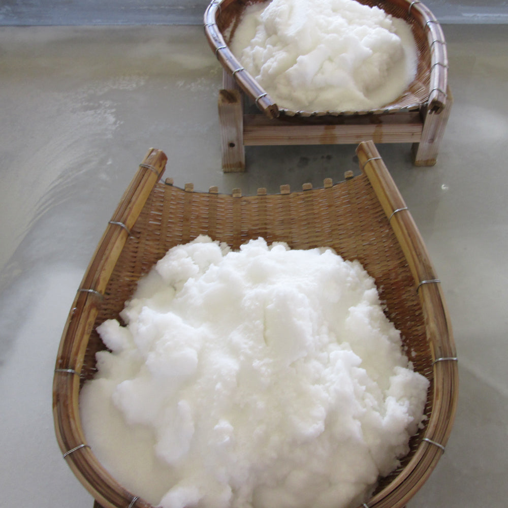 天然温泉塩 100g 成分無調整 カルシウム ミネラル