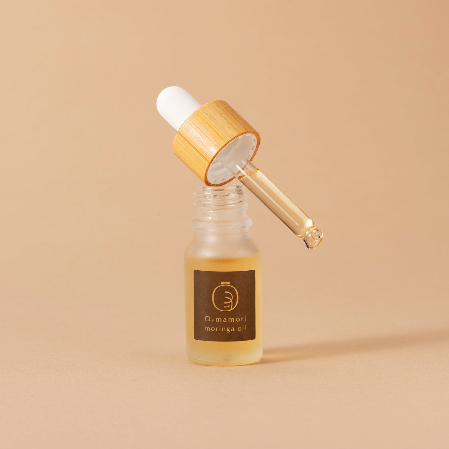 【送料無料】Omamori ミラクルシードオイル 10ml 毛穴 にきび 高保湿 ハリツヤ 乾燥肌 敏感肌 肌荒れ