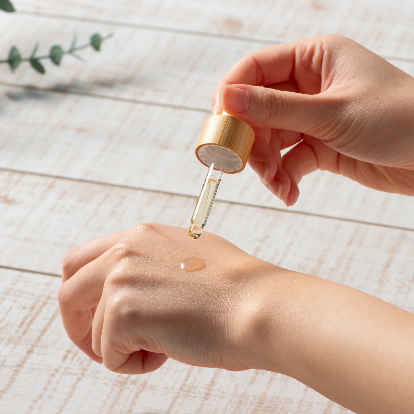 【送料無料】Omamori ミラクルシードオイル 10ml 毛穴 にきび 高保湿 ハリツヤ 乾燥肌 敏感肌 肌荒れ