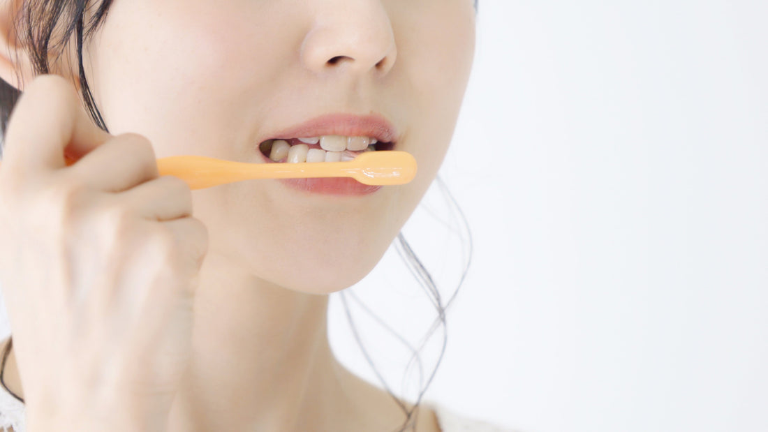 その口内トラブル、歯磨き粉が原因かもしれません