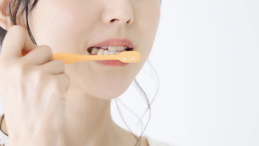 その口内トラブル、歯磨き粉が原因かもしれません